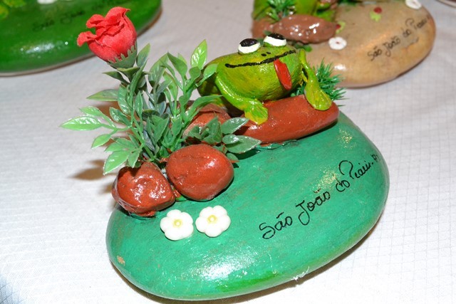 Prefeitura promove artesanato sanjoanense nos festejos juninos - Imagem 5