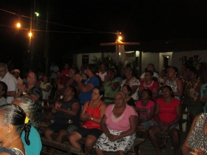 Uma Grande Multidão Participa da Celebração de Encerramento dos Festejos da Vila em Agricolândia - Imagem 11