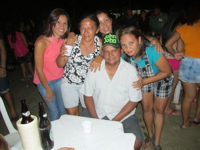 Trio Elétrico Nem Motos faz encerramento dos festejos  no bairro Vila em Agricolândia - Imagem 24