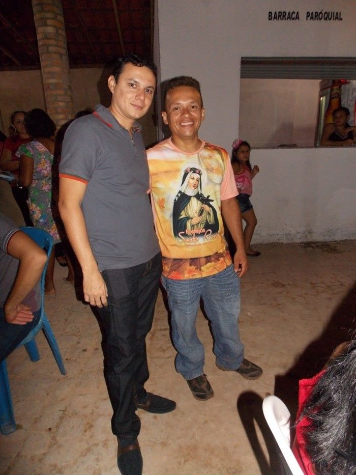 Registros fotográficos logo após a novena no espaço da Barraca Paroquial  e da Praça Acelino Rezende - Imagem 38