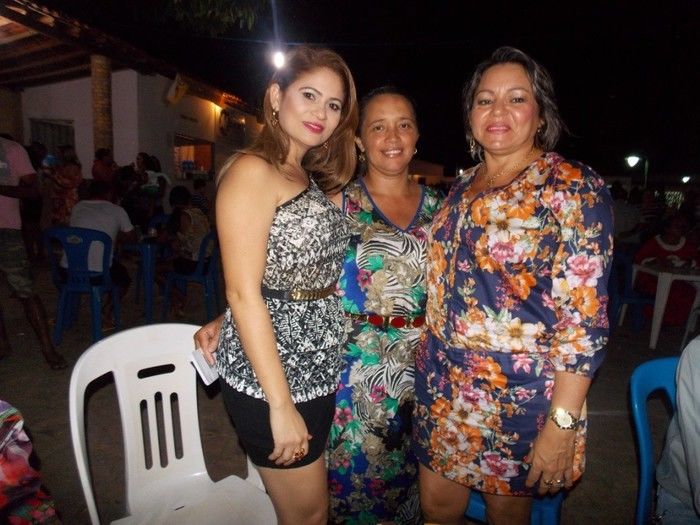 Movimento social logo após a celebração da 4ª noite de novena  - Imagem 11