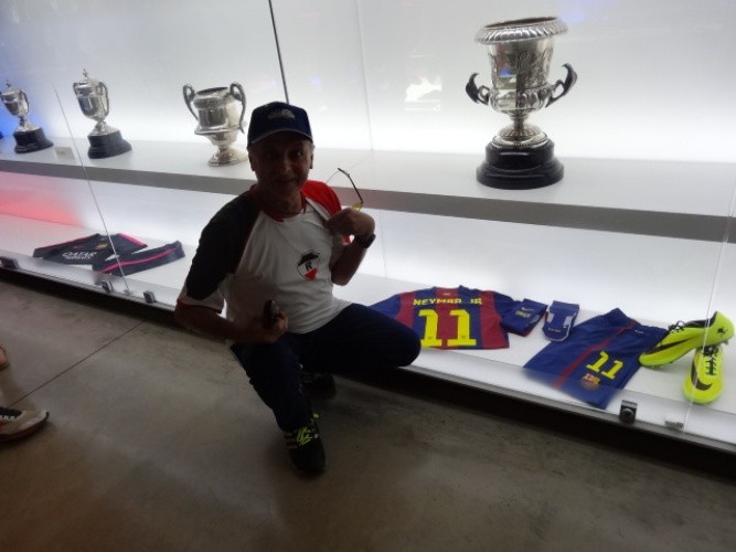 Torcedor remediense riverino visita Espanha e vai a Barcelona  - Imagem 4