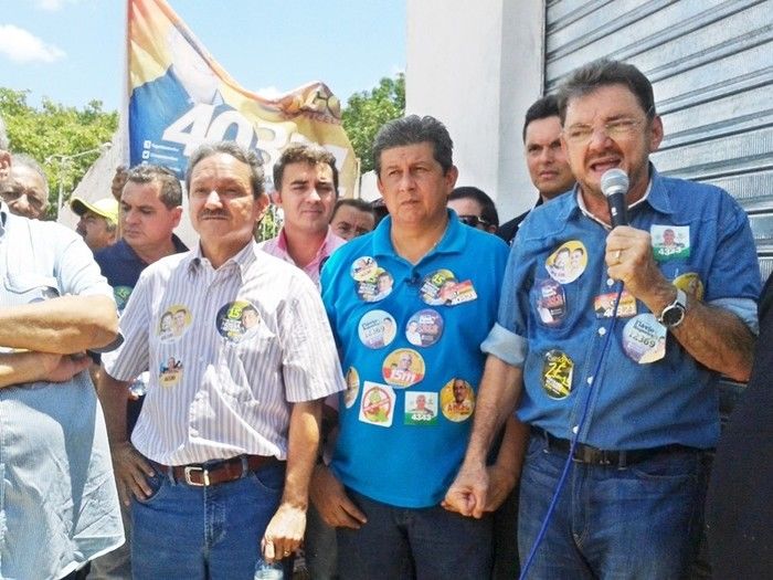 Prefeito Antônio Parambú segue em comitiva com o governador do estado - Imagem 8