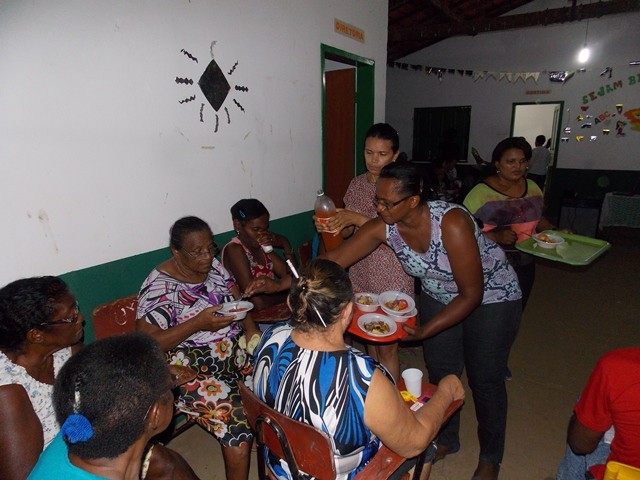 Comunidade Serrinha ganha festa dos idosos pelo Dia dos pais - Imagem 4