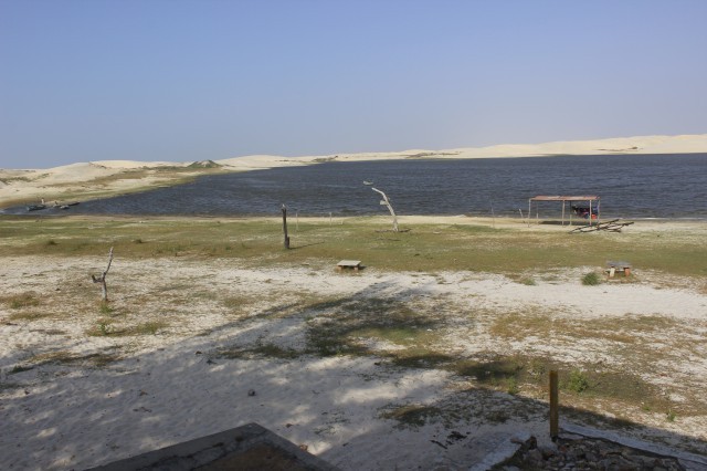 Prefeita leva jovens e  pessoas da terceira idade para o litoral piauiense - Imagem 151