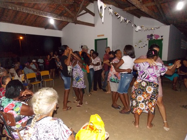 Comunidade Serrinha ganha festa dos idosos pelo Dia dos pais - Imagem 33