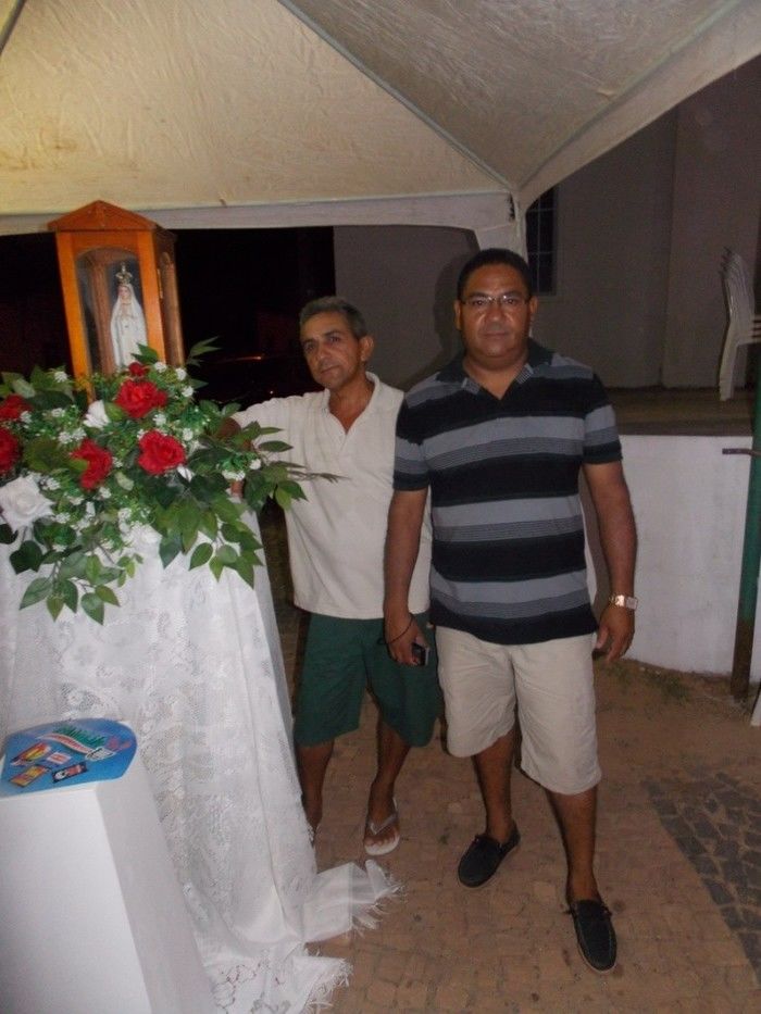 Registros  fotográficos do movimento após a celebração da 5ª noite dos festejos do Sagrado Coração Coração de Jesus  - Imagem 2