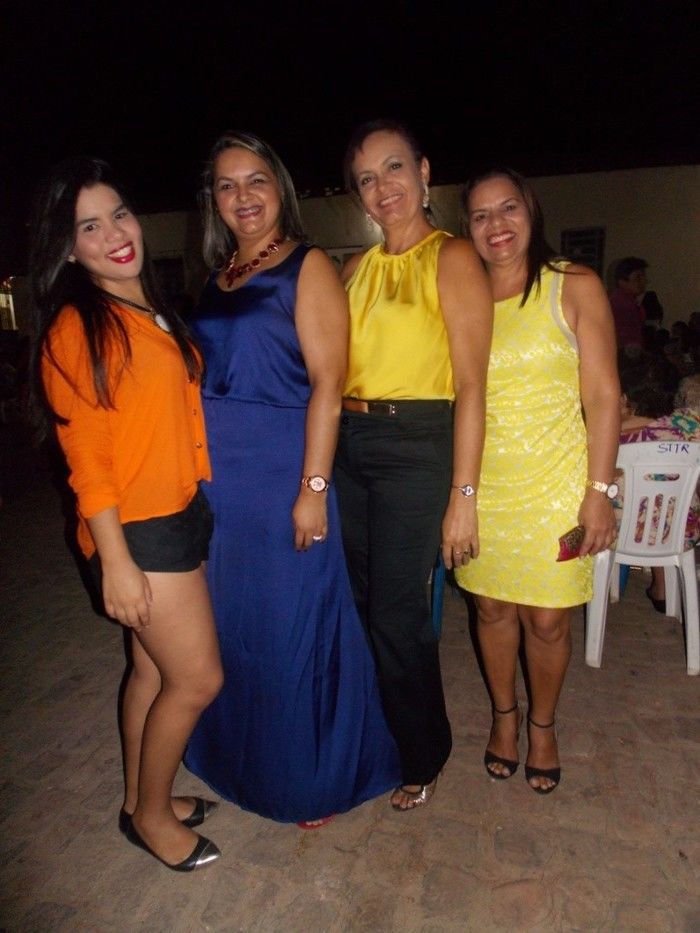 Registros  fotográficos do movimento após a celebração da 5ª noite dos festejos do Sagrado Coração Coração de Jesus  - Imagem 13