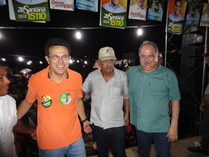 Tintin, Zé Santana e Osmar Júnior em caminhada e comício - Imagem 25