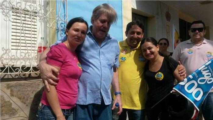 Candidata à deputada Janainna Marques e Hugo Napoleão realizam caminhada em Esperantina - Imagem 6