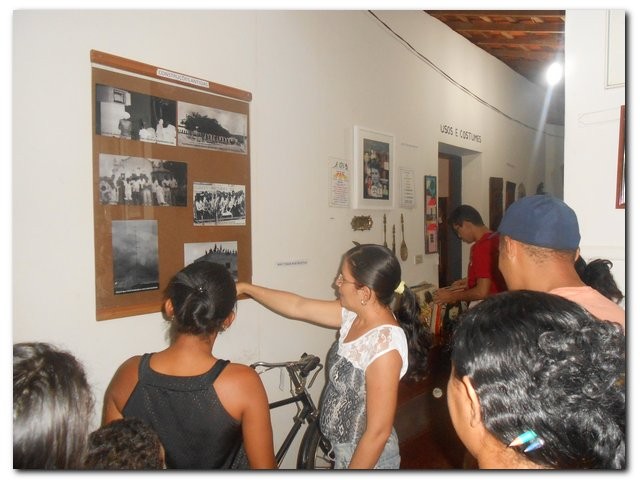 Alunos do Projovem Urbano visitam o Centro Cultural Francelino de Souza Araújo - Imagem 10