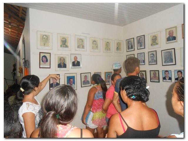 Alunos do Projovem Urbano visitam o Centro Cultural Francelino de Souza Araújo - Imagem 8