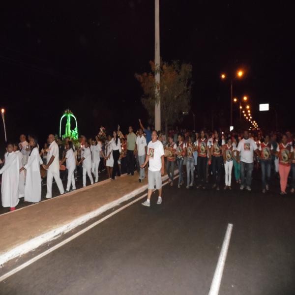 Procissão de abertura dos festejos de Santa Teresinha supera todas as expectativas   - Imagem 6