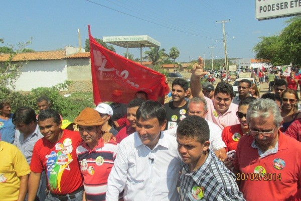Manin Geronço e Raimundo do PT recebem Wellington Dias  - Imagem 17