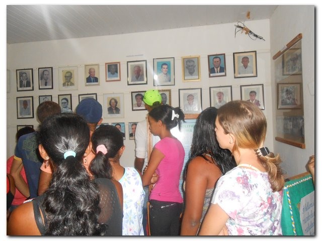 Alunos do Projovem Urbano visitam o Centro Cultural Francelino de Souza Araújo - Imagem 9