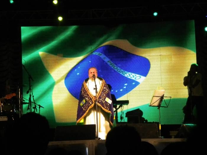 Cerca de 4 mil pessoas participaram do Show do Padre Antônio Maria - Imagem 1