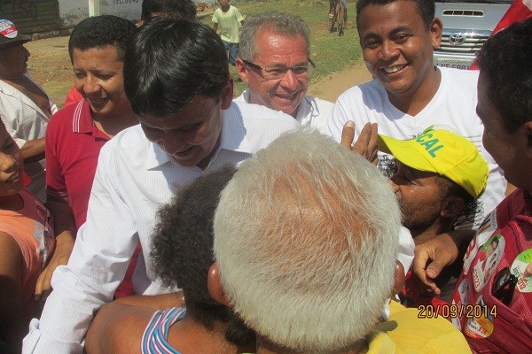 Manin Geronço e Raimundo do PT recebem Wellington Dias  - Imagem 3
