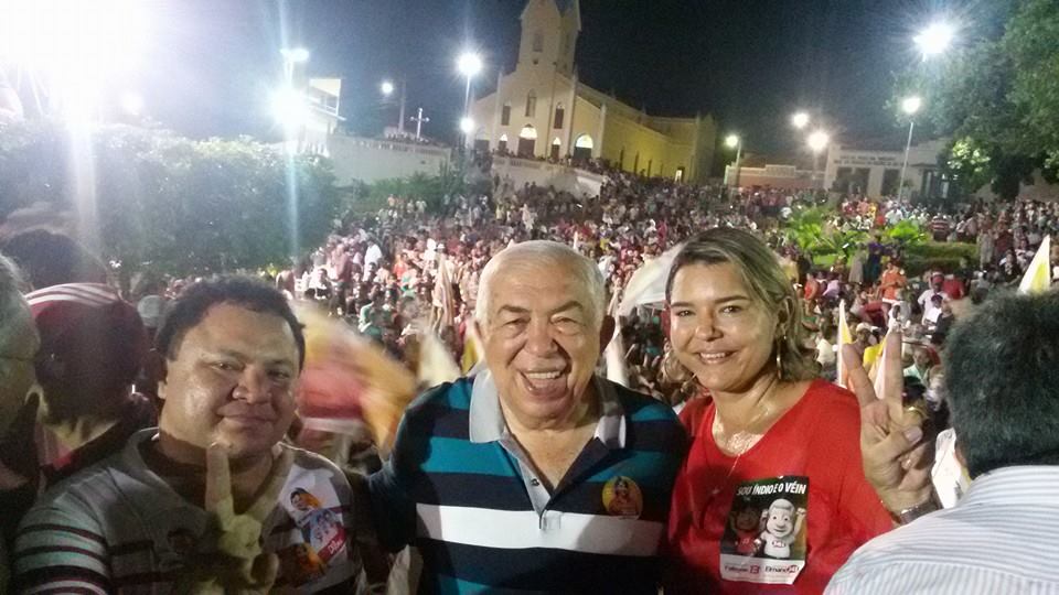 Coligação “A Vitória com a Força do Povo” leva multidão às ruas de Luzilândia