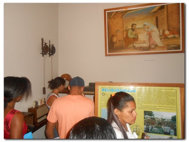 Alunos do Projovem Urbano visitam o Centro Cultural Francelino de Souza Araújo - Imagem 11