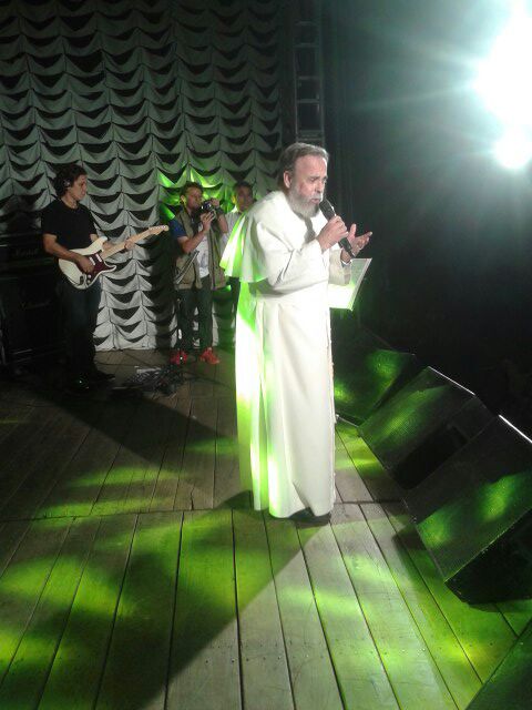 Cerca de 4 mil pessoas participaram do Show do Padre Antônio Maria - Imagem 22
