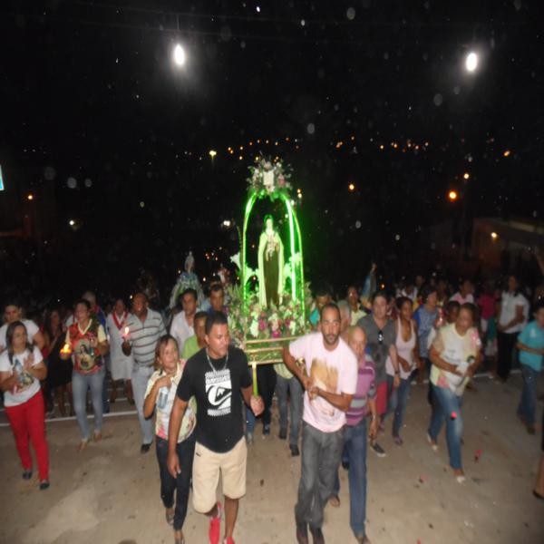 Procissão de abertura dos festejos de Santa Teresinha supera todas as expectativas   - Imagem 11