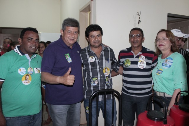  Prefeita Salete Rego recepciona  Zé filho em sua residência - Imagem 33