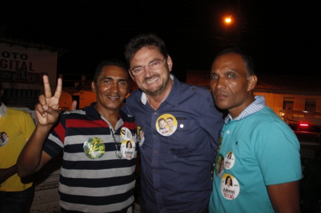  Prefeita Salete Rego recepciona  Zé filho em sua residência - Imagem 16