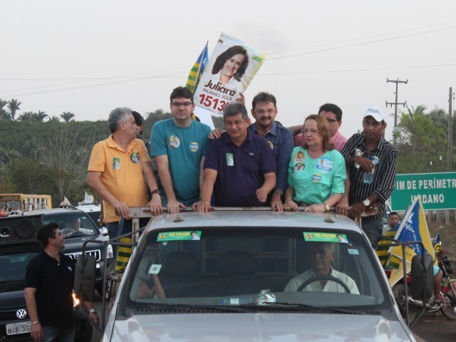  Prefeita Salete Rego recepciona  Zé filho em sua residência - Imagem 56