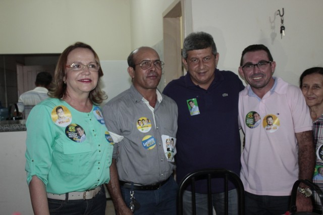  Prefeita Salete Rego recepciona  Zé filho em sua residência - Imagem 35