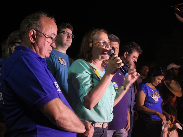  Prefeita Salete Rego recepciona  Zé filho em sua residência - Imagem 51