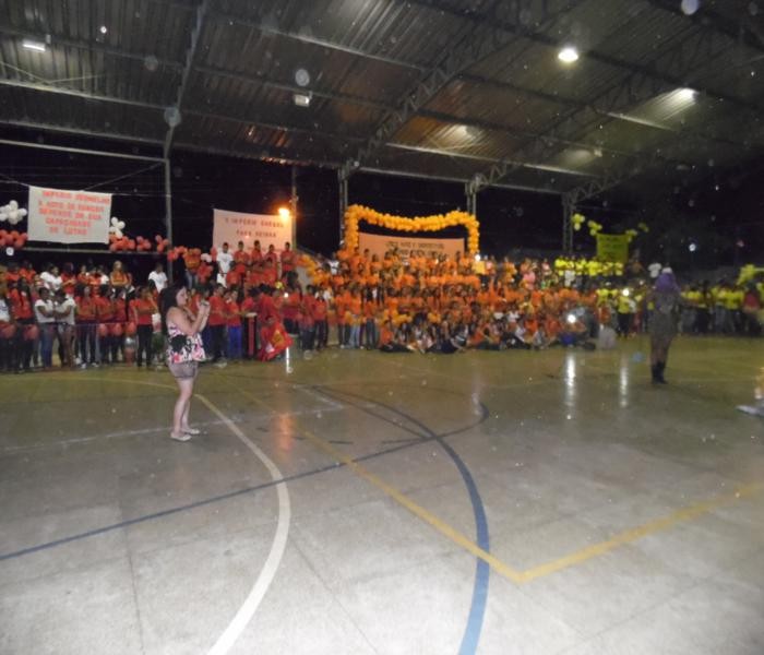 Gincana Escolar promovida pelo CEEP - Benedito Portela Leal agita noite de domingo - Imagem 12