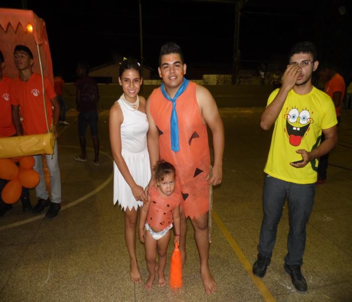 Gincana Escolar promovida pelo CEEP - Benedito Portela Leal agita noite de domingo - Imagem 36