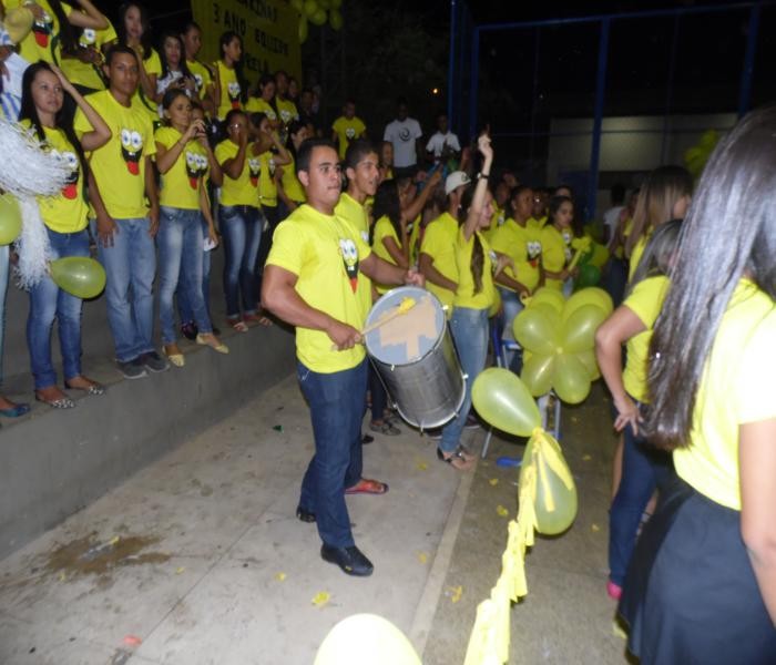 Gincana Escolar promovida pelo CEEP - Benedito Portela Leal agita noite de domingo - Imagem 13