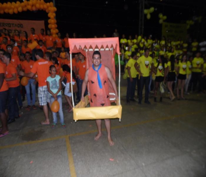 Gincana Escolar promovida pelo CEEP - Benedito Portela Leal agita noite de domingo - Imagem 17