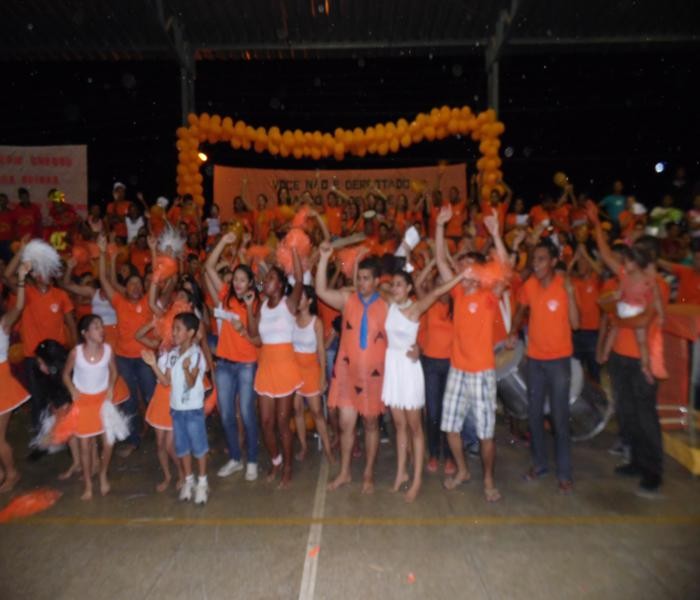 Gincana Escolar promovida pelo CEEP - Benedito Portela Leal agita noite de domingo - Imagem 22