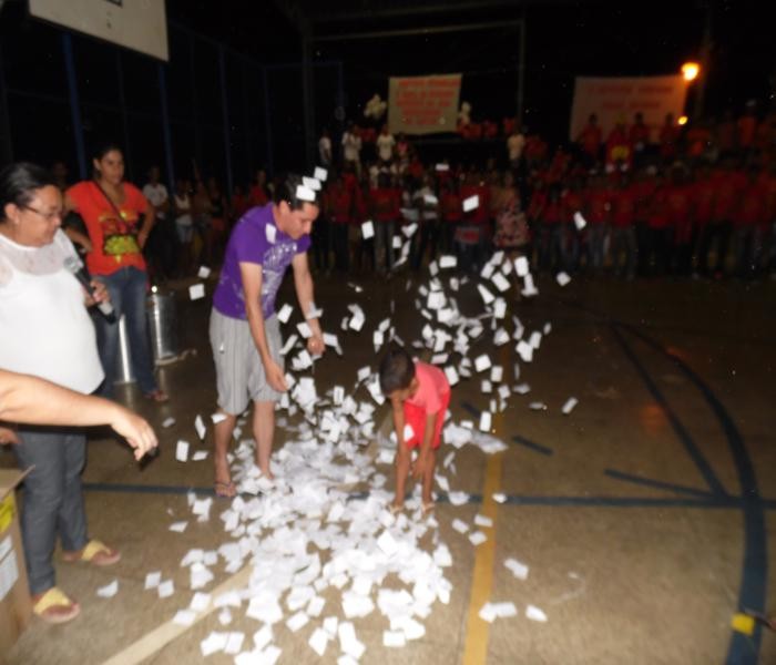 Gincana Escolar promovida pelo CEEP - Benedito Portela Leal agita noite de domingo - Imagem 33