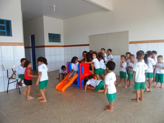 Aprendizagem lúdica nas Brinquedotecas das Escolas de Educação Infantil de Água Branca  - Imagem 8