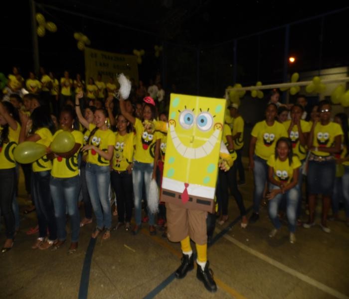 Gincana Escolar promovida pelo CEEP - Benedito Portela Leal agita noite de domingo - Imagem 7