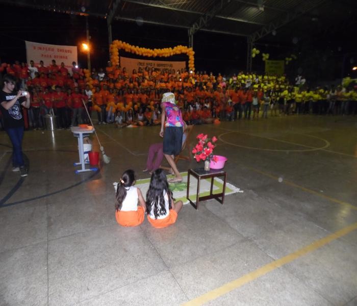 Gincana Escolar promovida pelo CEEP - Benedito Portela Leal agita noite de domingo - Imagem 3