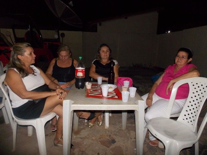 Primeira dama Lindyane Batista e amigos realizam festa surpresa ao prefeito Moisés Barbosa  - Imagem 93