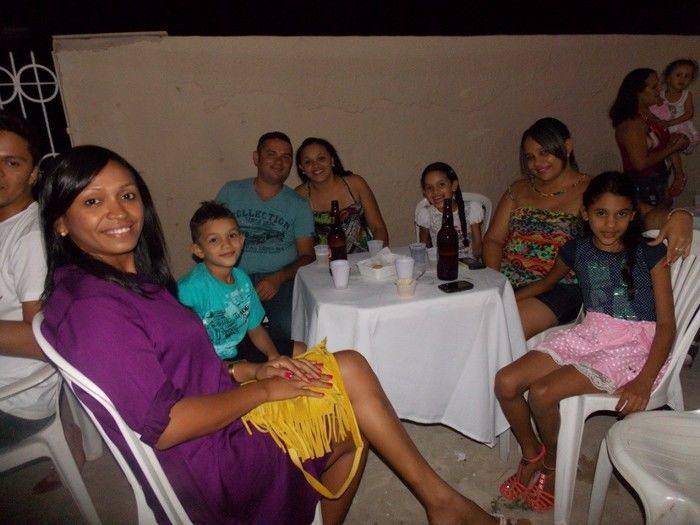 Primeira dama Lindyane Batista e amigos realizam festa surpresa ao prefeito Moisés Barbosa  - Imagem 78