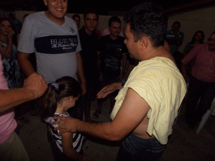 Primeira dama Lindyane Batista e amigos realizam festa surpresa ao prefeito Moisés Barbosa  - Imagem 40