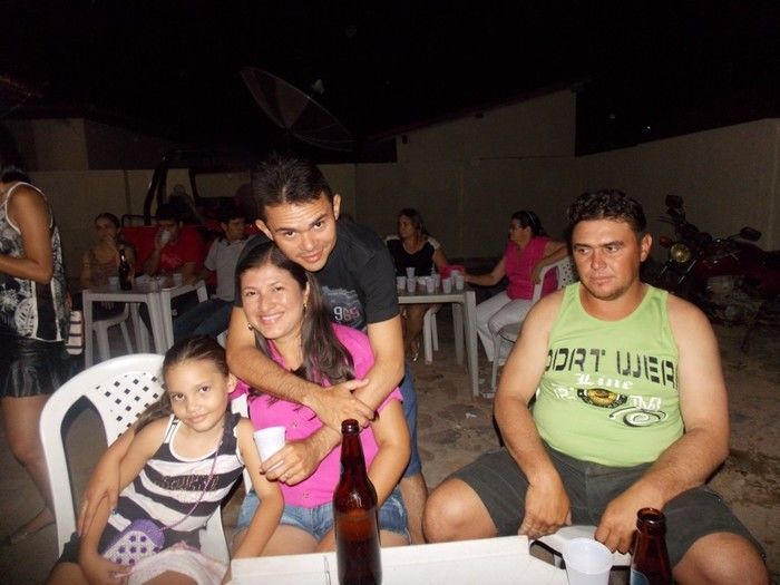 Primeira dama Lindyane Batista e amigos realizam festa surpresa ao prefeito Moisés Barbosa  - Imagem 92