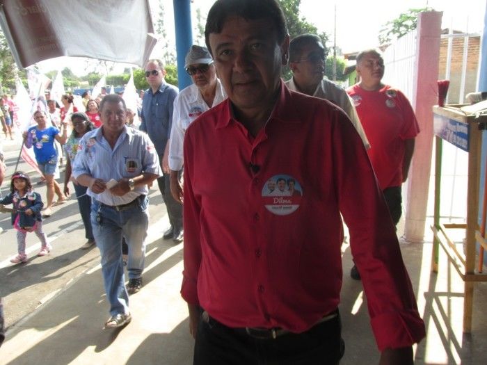 Candidato a Governador: Wellington Dias Faz Caminhada em Agricolândia  - Imagem 38