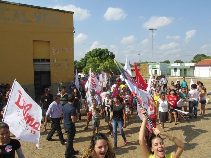 Candidato a Governador: Wellington Dias Faz Caminhada em Agricolândia  - Imagem 44