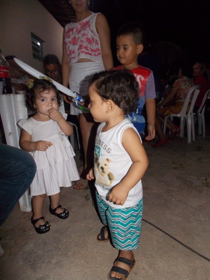 Primeira dama Lindyane Batista e amigos realizam festa surpresa ao prefeito Moisés Barbosa  - Imagem 74