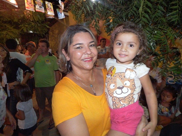 Candidata Janainna Marques participou de reunião politica no Bairro Rural em Esperantina - Imagem 21