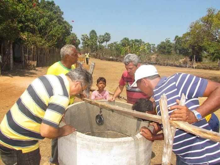 Prefeito Edílson Capote leva água para mais comunidades. - Imagem 10