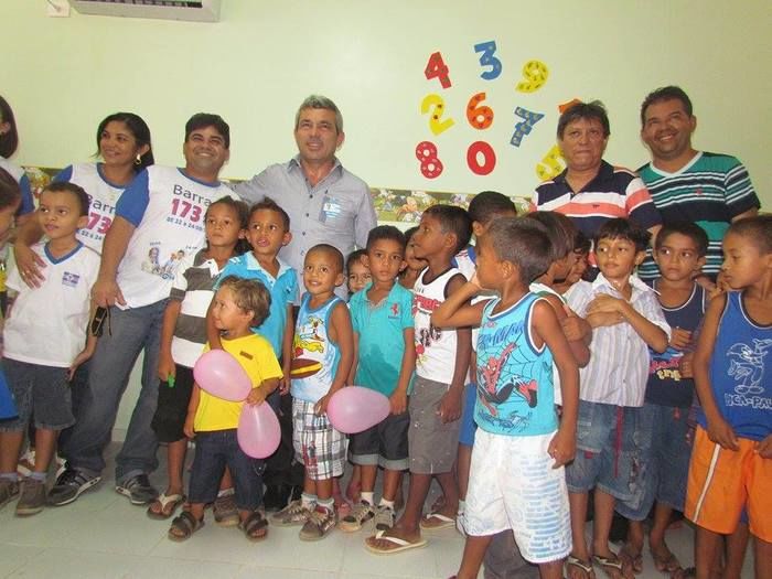 Prefeito Edílson Capote inaugura salas climatizadas, multifuncionais e brinquedotecas em escolas municipais. - Imagem 6