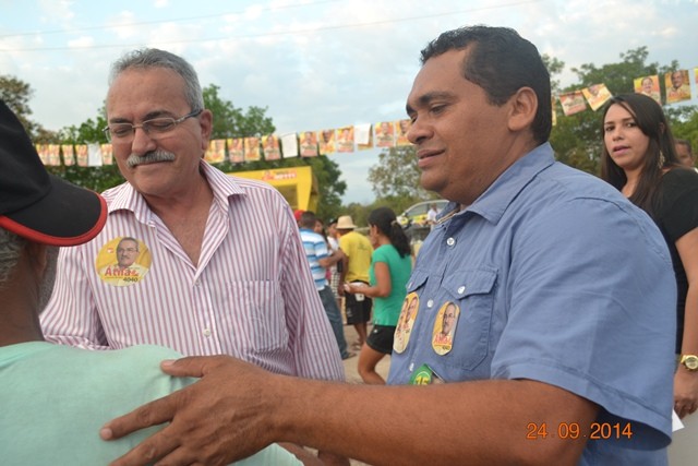 Candidatos Wilson Brandão e Átila Lira arrastam um multidão na maior passeata da história de Boa Hora - Imagem 6
